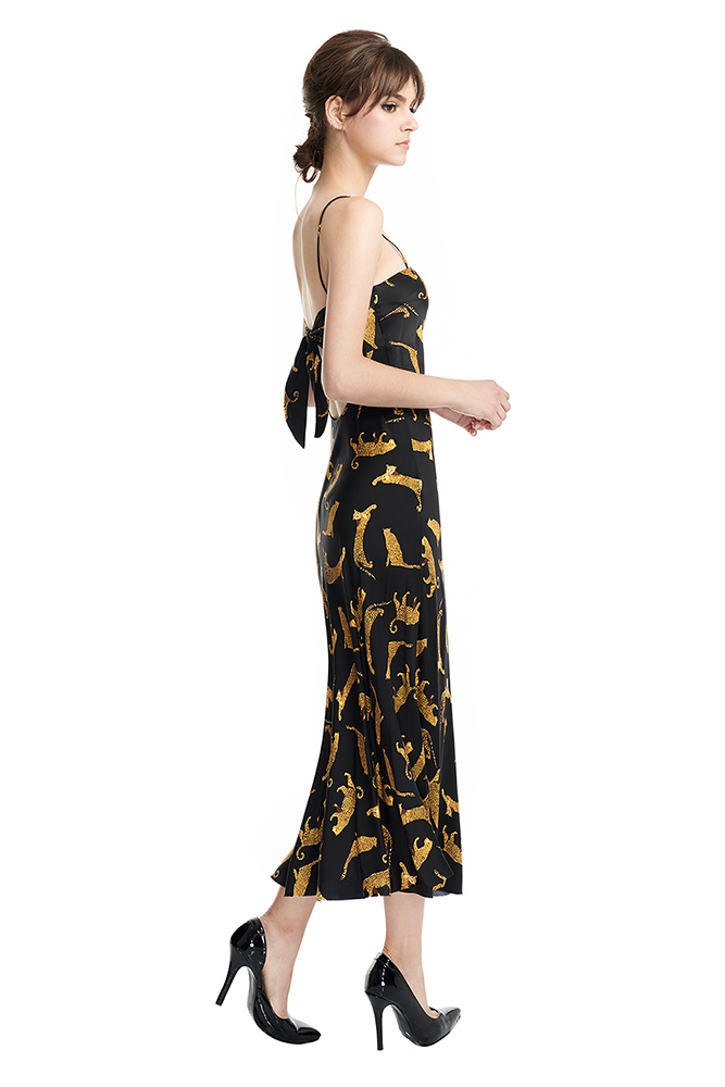 side view of the dress